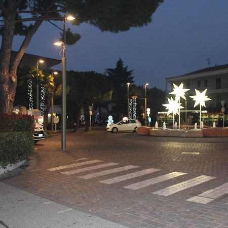 Residence Degli Ulivi Sirmione Luaran gambar