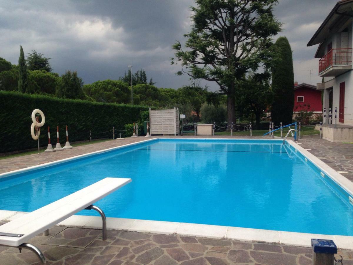 Residence Degli Ulivi Sirmione Luaran gambar